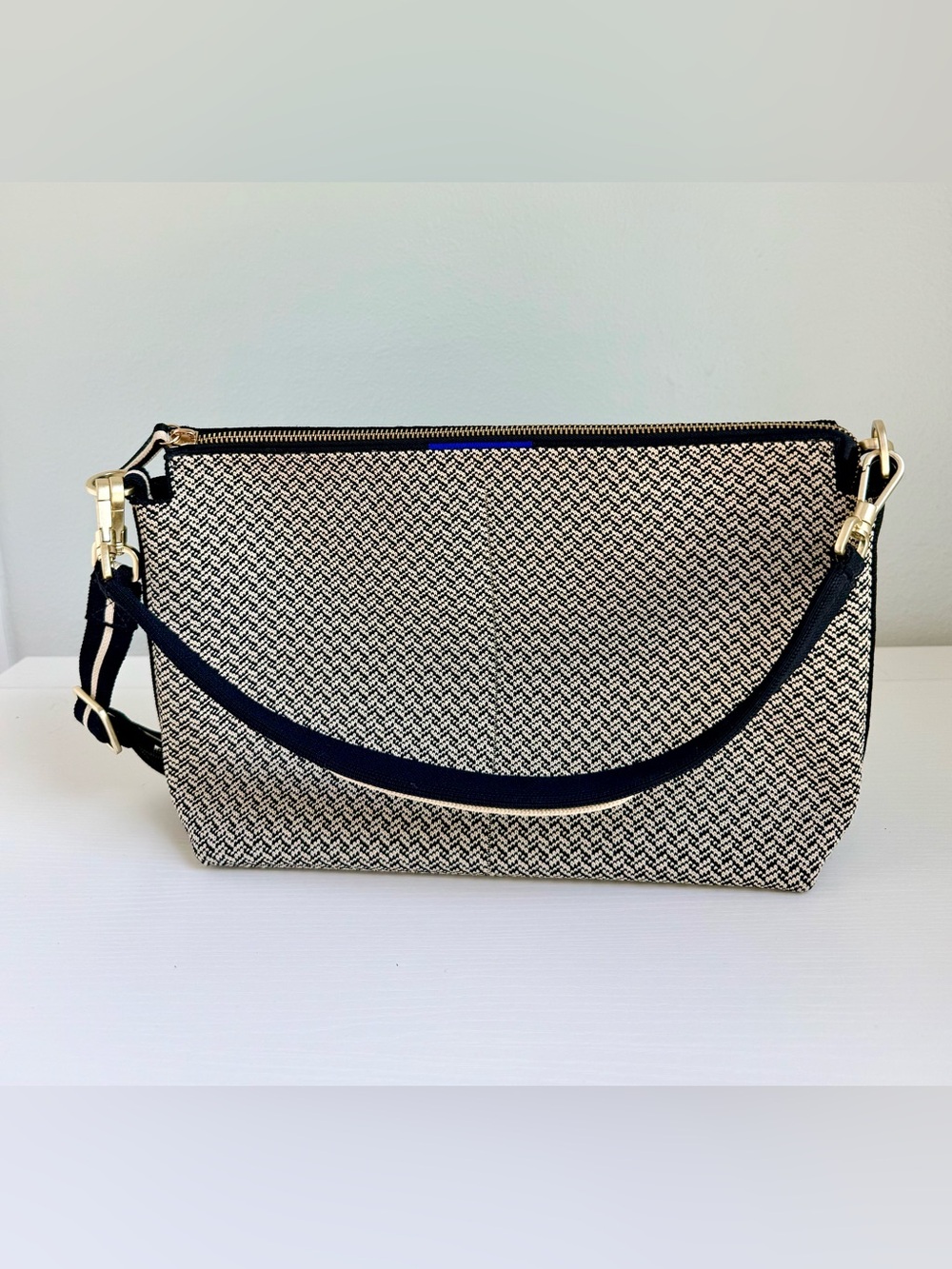 Rothy’s Black Cream Herringbone Shoulder Bag Crossbody 2 Straps
